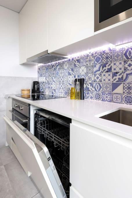 Lisbon Central Apartment With Balcony Zewnętrze zdjęcie